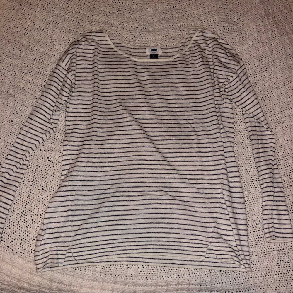 Old navy long sleeve sweater
